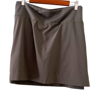 Athleta NEW Soho Skort In Mountain Olive Green Size 22